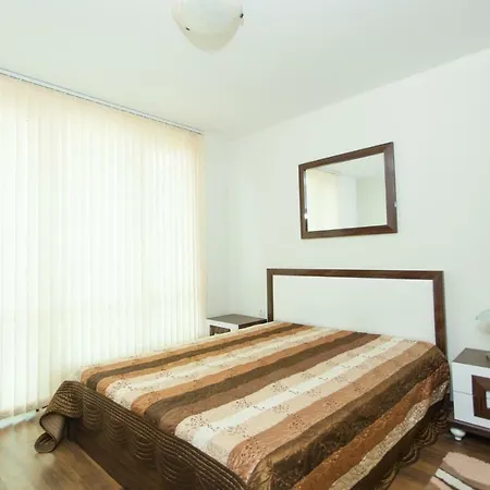 Apartament двуспальный апартамент в к-се Monaco *